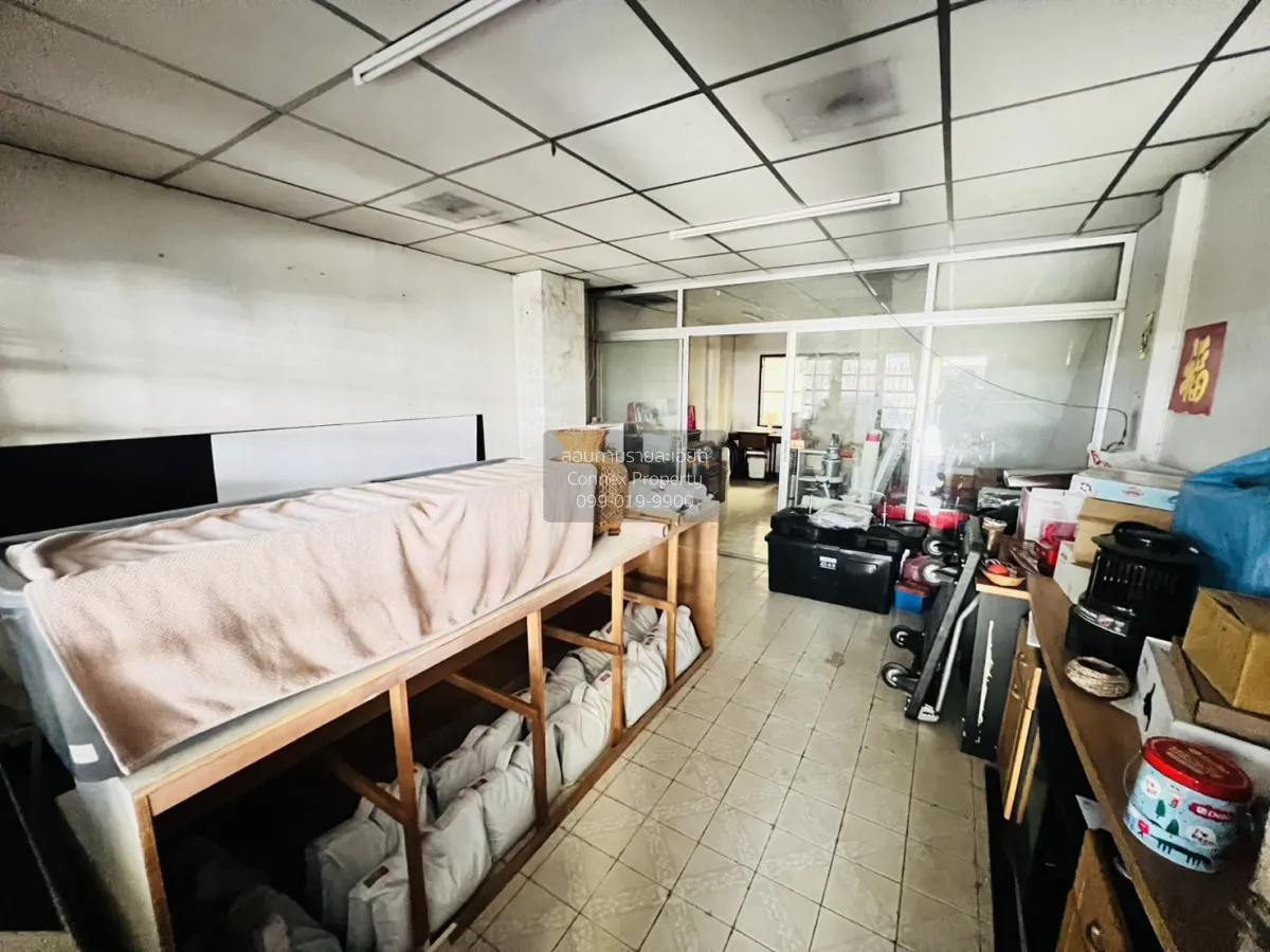 For Sale Townhouse/Townhome  , Fah Luang Village , MRT-Chaeng Wat 2