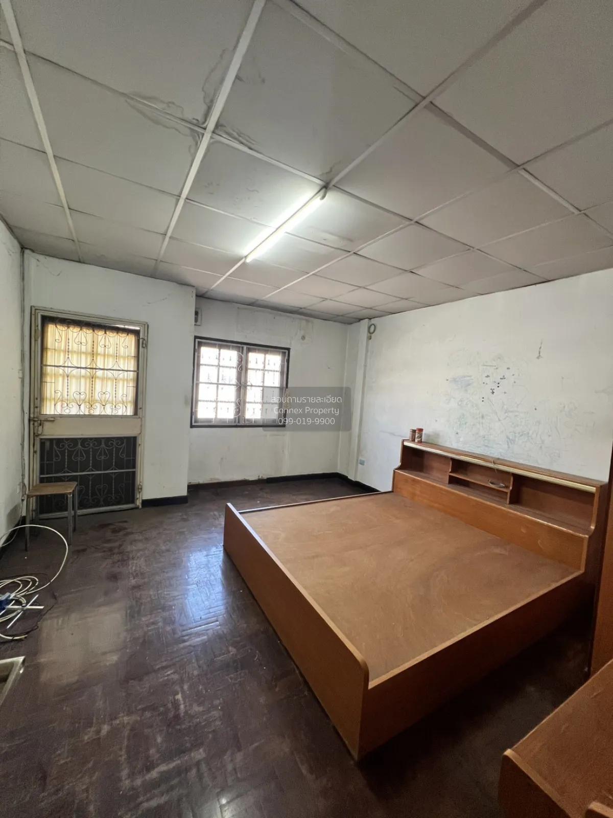 For Sale Townhouse/Townhome  , Fah Luang Village , MRT-Chaeng Wat 4