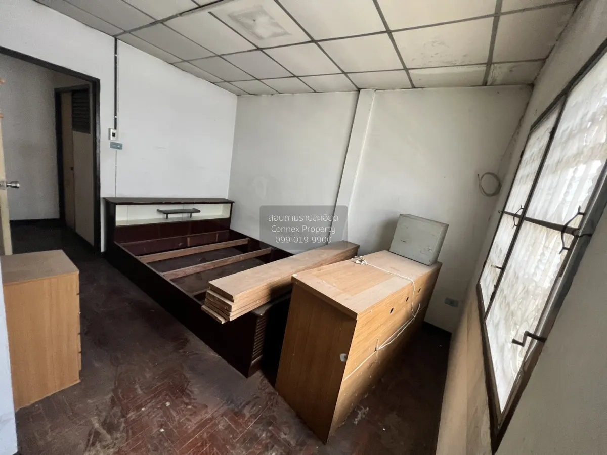 For Sale Townhouse/Townhome  , Fah Luang Village , MRT-Chaeng Wat