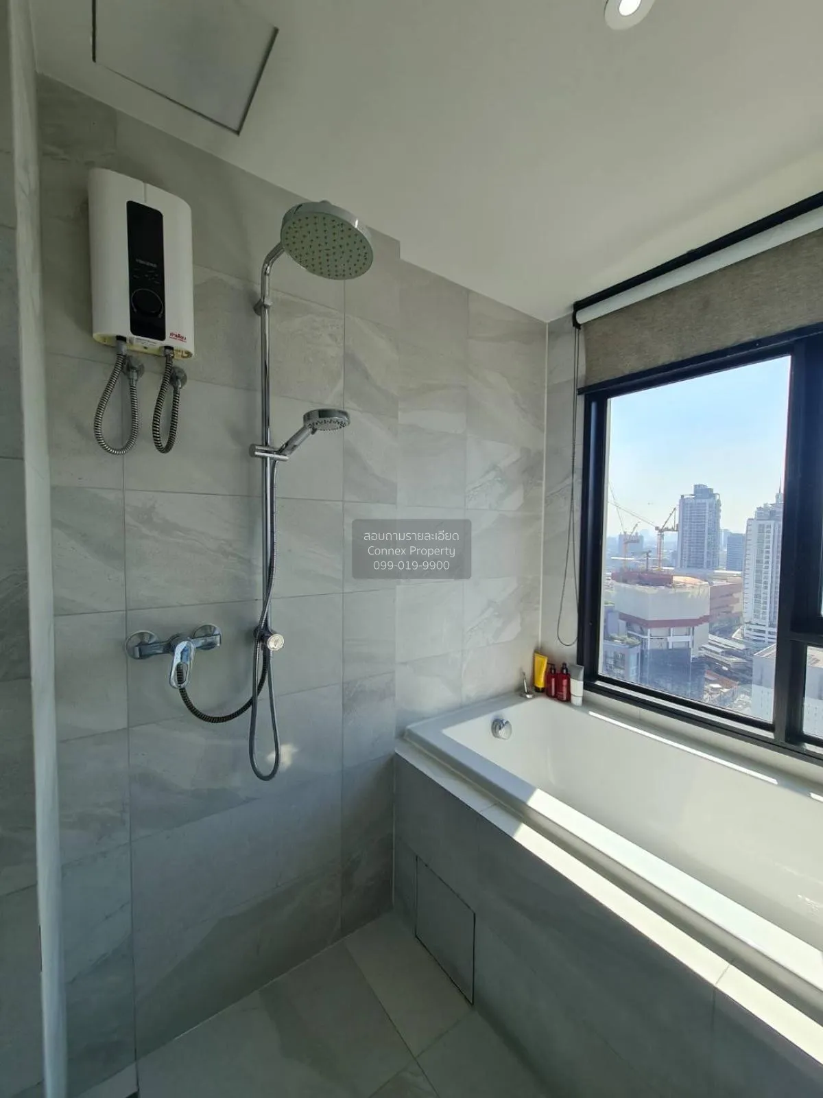 FOR SALE condo , RHYTHM Ekkamai , BTS-Ekkamai , Khlong Tan Nuea ,