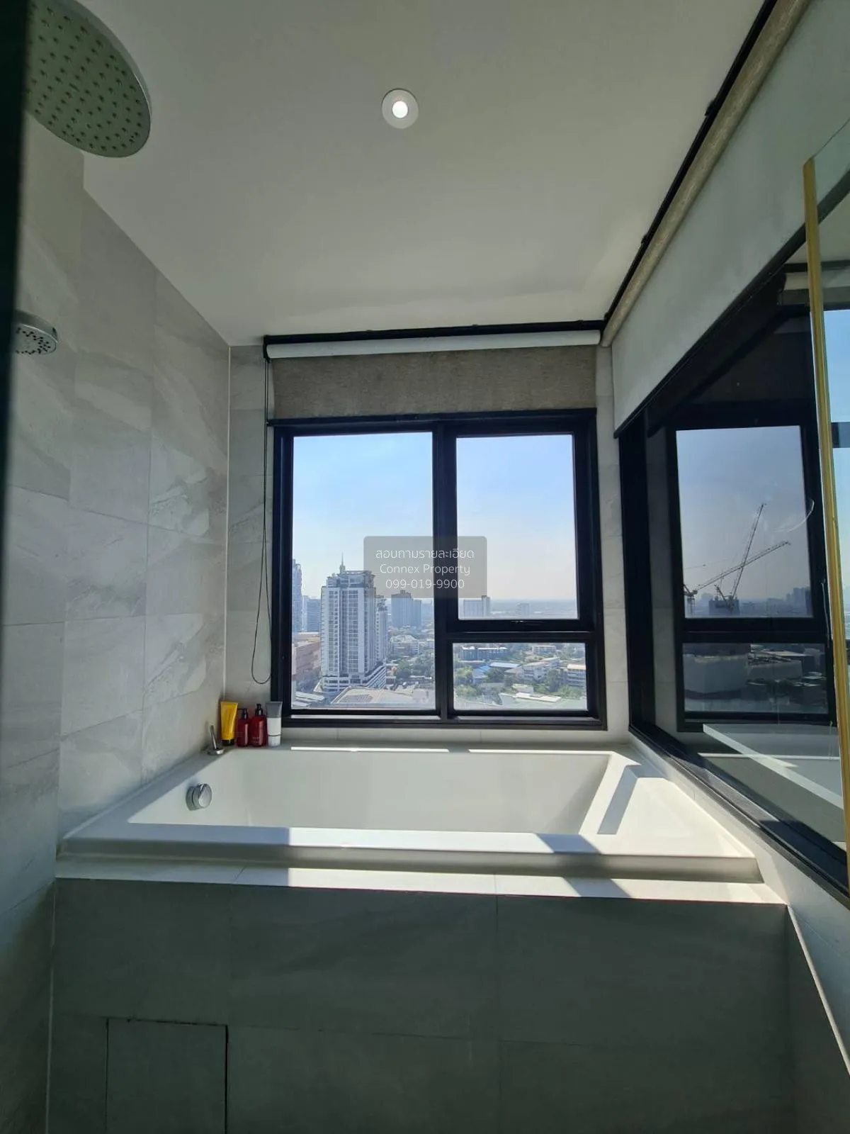 FOR SALE condo , RHYTHM Ekkamai , BTS-Ekkamai , Khlong Tan Nuea ,