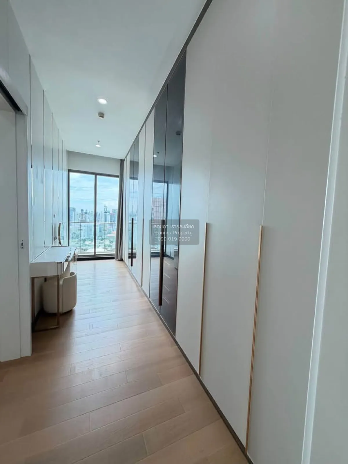For Sale Condo , Supalai Oriental Sukhumvit 39 , MRT-Phetchaburi 