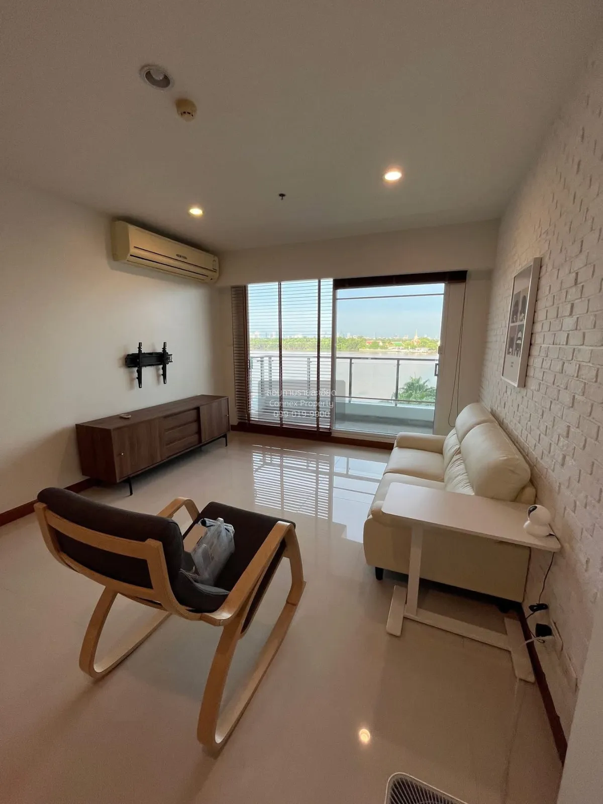 For Rent Condo , Supalai Prima Riva , nice view , corner unit , r 1
