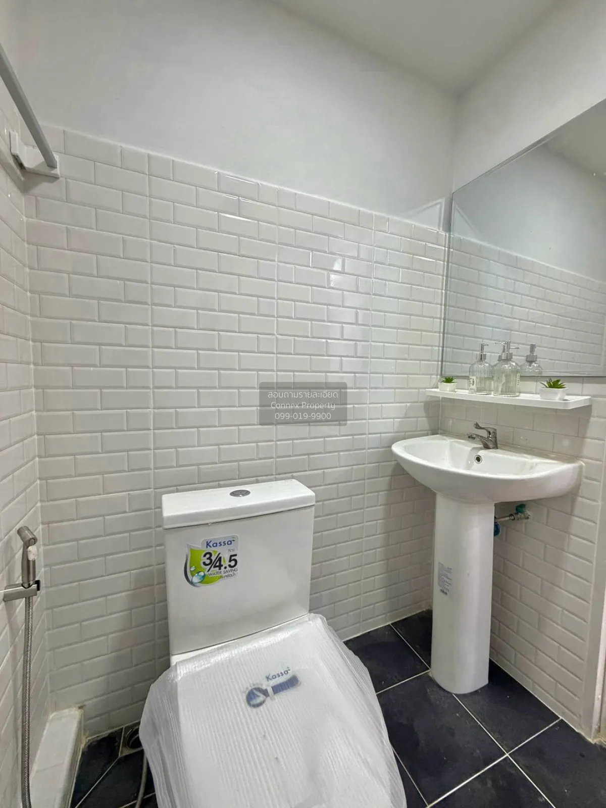 For Sale Townhouse/Townhome  , Rewadee 3 , newly renovated , Tala