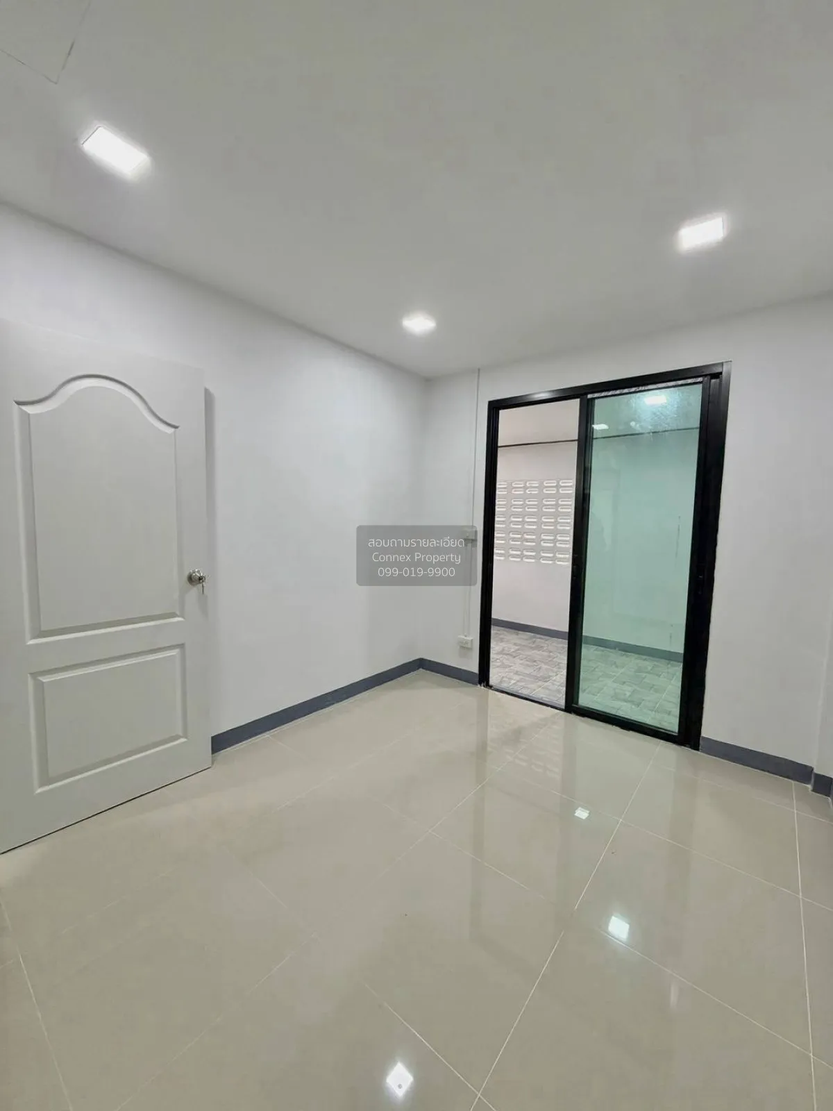 For Sale Townhouse/Townhome  , Rewadee 3 , newly renovated , Tala