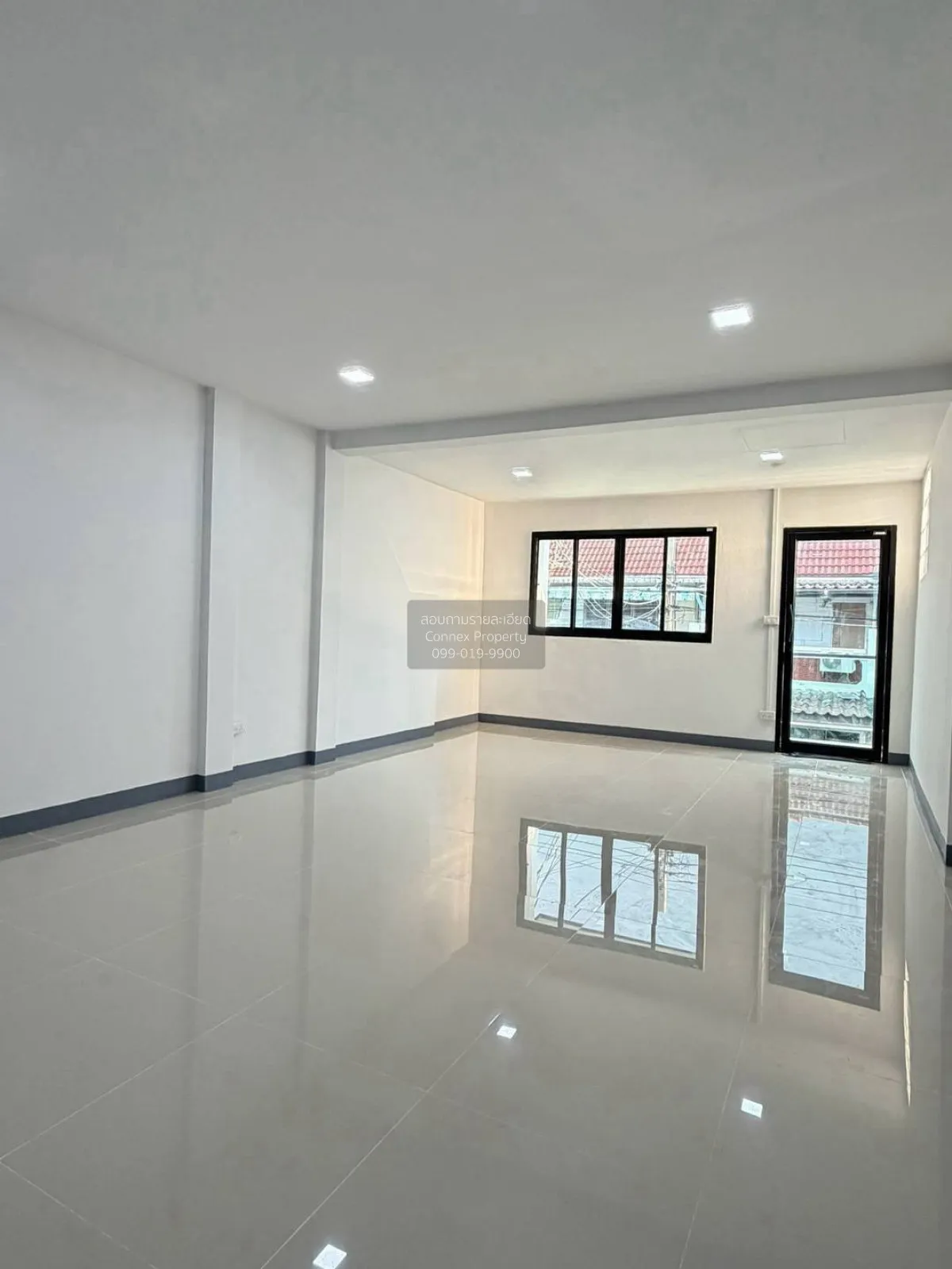 For Sale Townhouse/Townhome  , Rewadee 3 , newly renovated , Tala