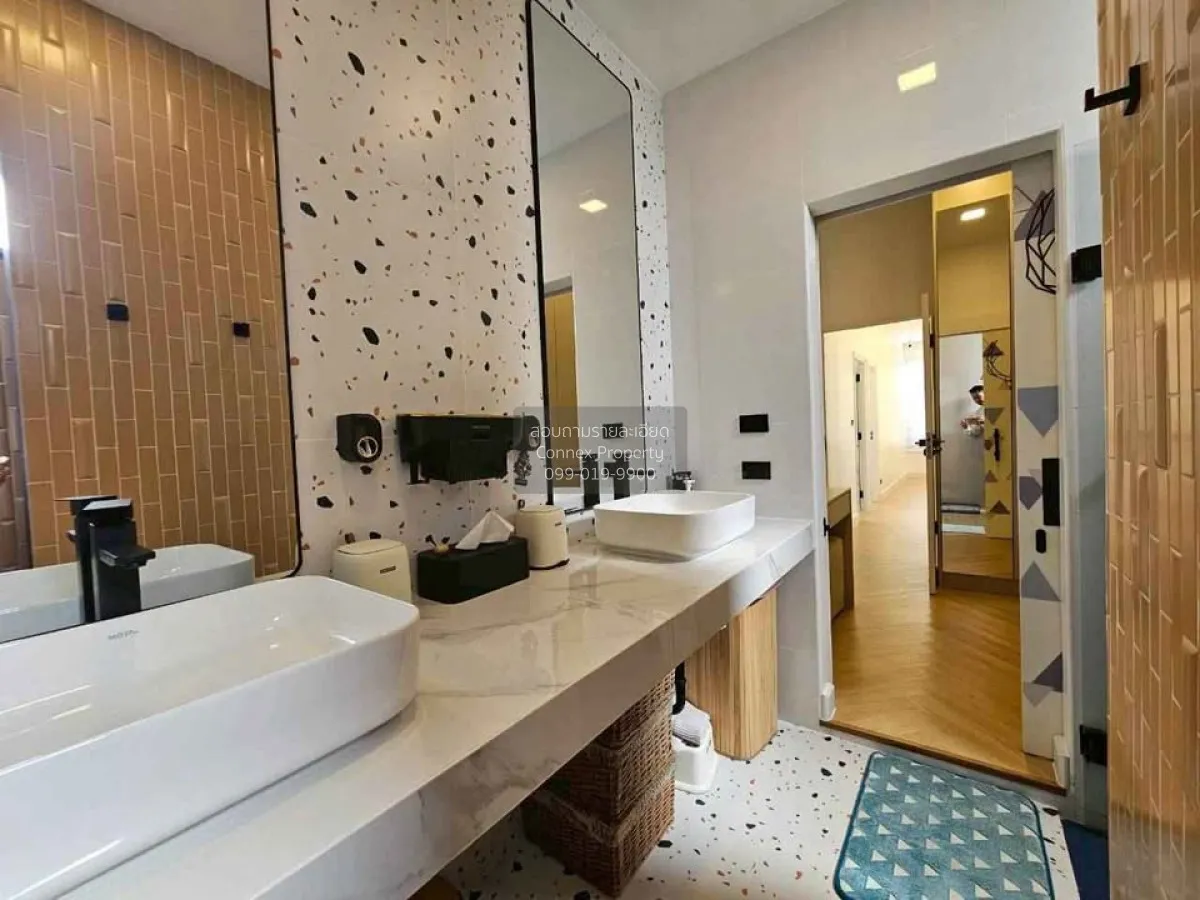 For Sale House , Nakarin Garden Village Romklao 19/1 , Khlong Sam