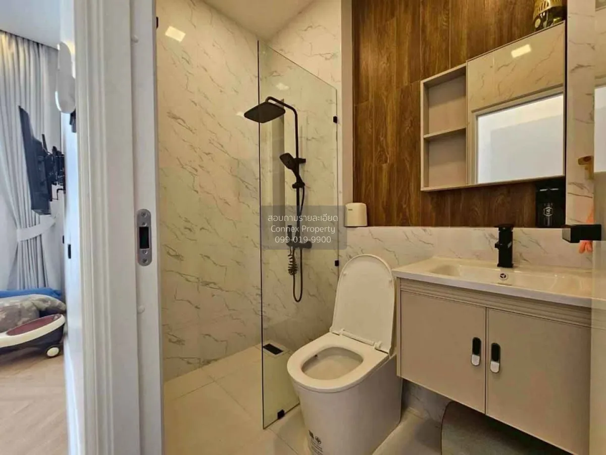 For Sale House , Nakarin Garden Village Romklao 19/1 , Khlong Sam