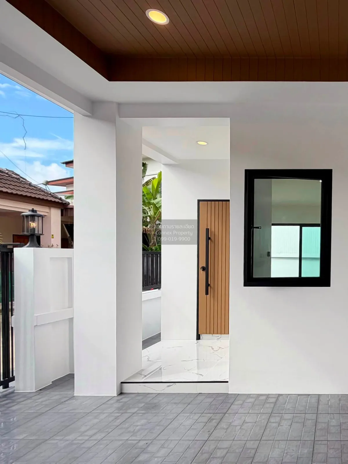 For Sale Townhouse/Townhome  , Sri Suchart Grand View 3 , newly r