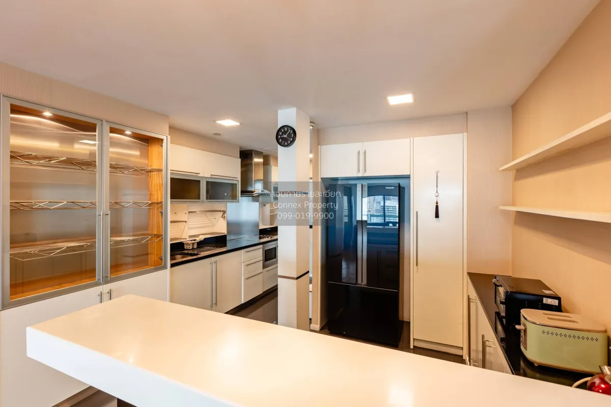 For Sale Condo , Sathorn Garden , high floor , MRT-Lumphini , Thu