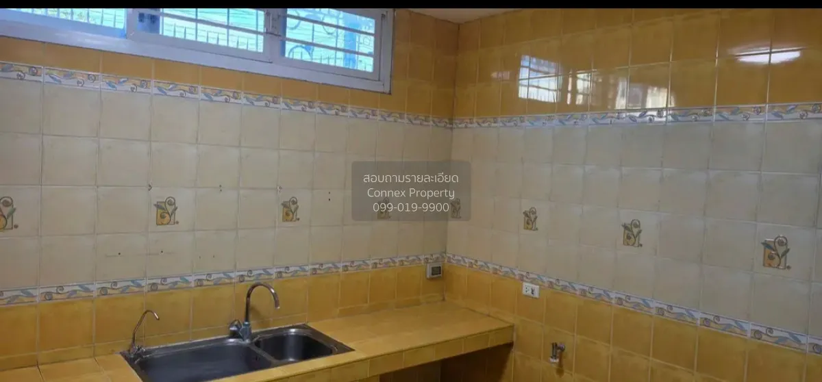 For Sale Townhouse/Townhome  , Prinluck Rama 2 , Samae Dam , Bang