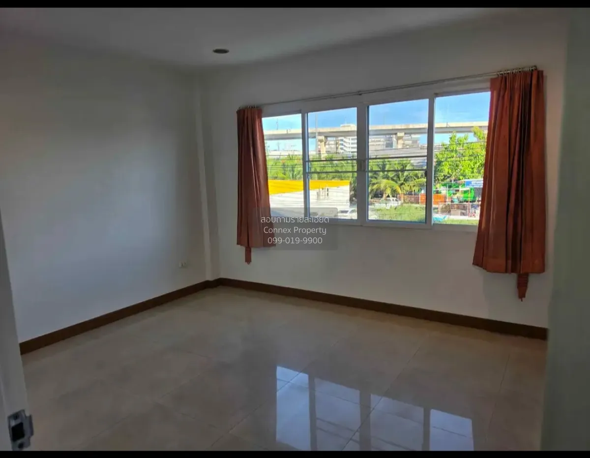 For Sale Townhouse/Townhome  , Prinluck Rama 2 , Samae Dam , Bang