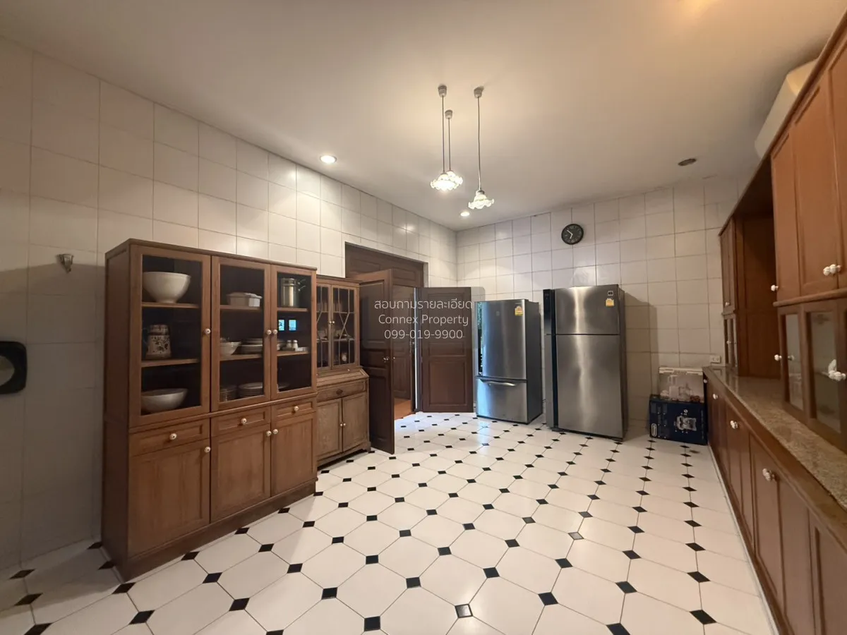 For Sale Home at Soi Pridi Banomyong 26 , wide frontage , Khlong  3