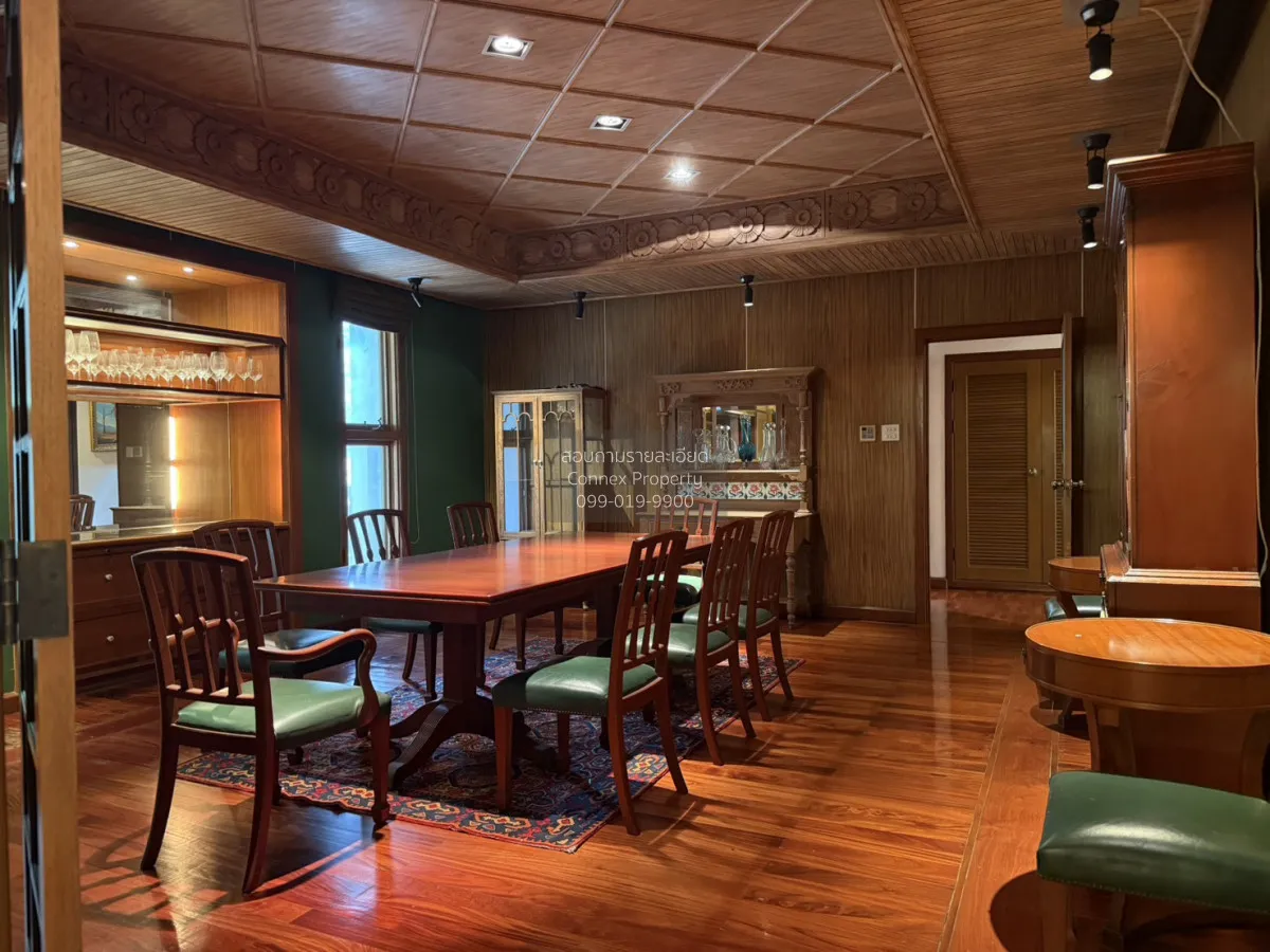 For Sale Home at Soi Pridi Banomyong 26 , wide frontage , Khlong 