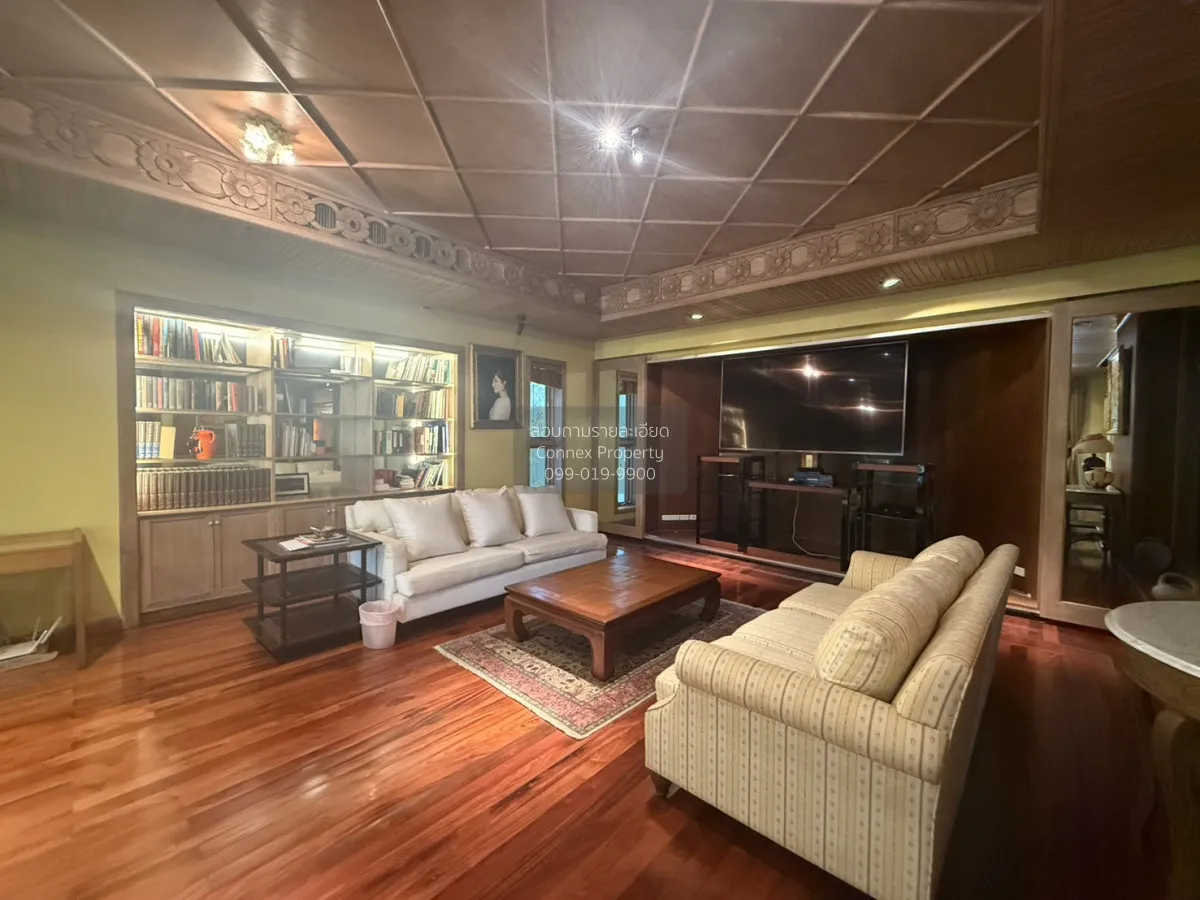 For Sale Home at Soi Pridi Banomyong 26 , wide frontage , Khlong 