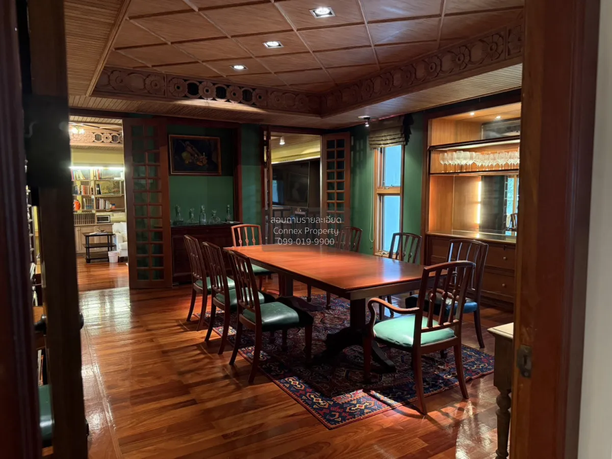 For Sale Home at Soi Pridi Banomyong 26 , wide frontage , Khlong 