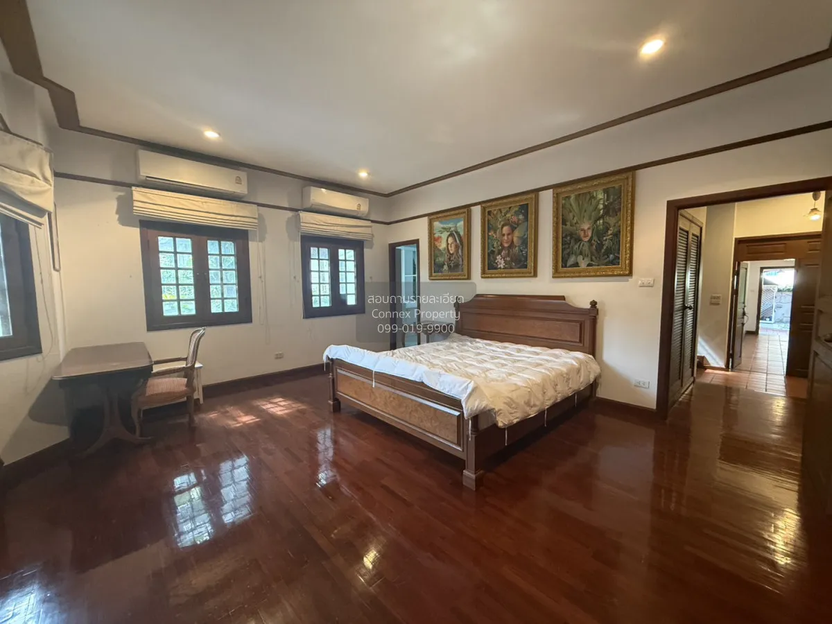 For Sale Home at Soi Pridi Banomyong 26 , wide frontage , Khlong 