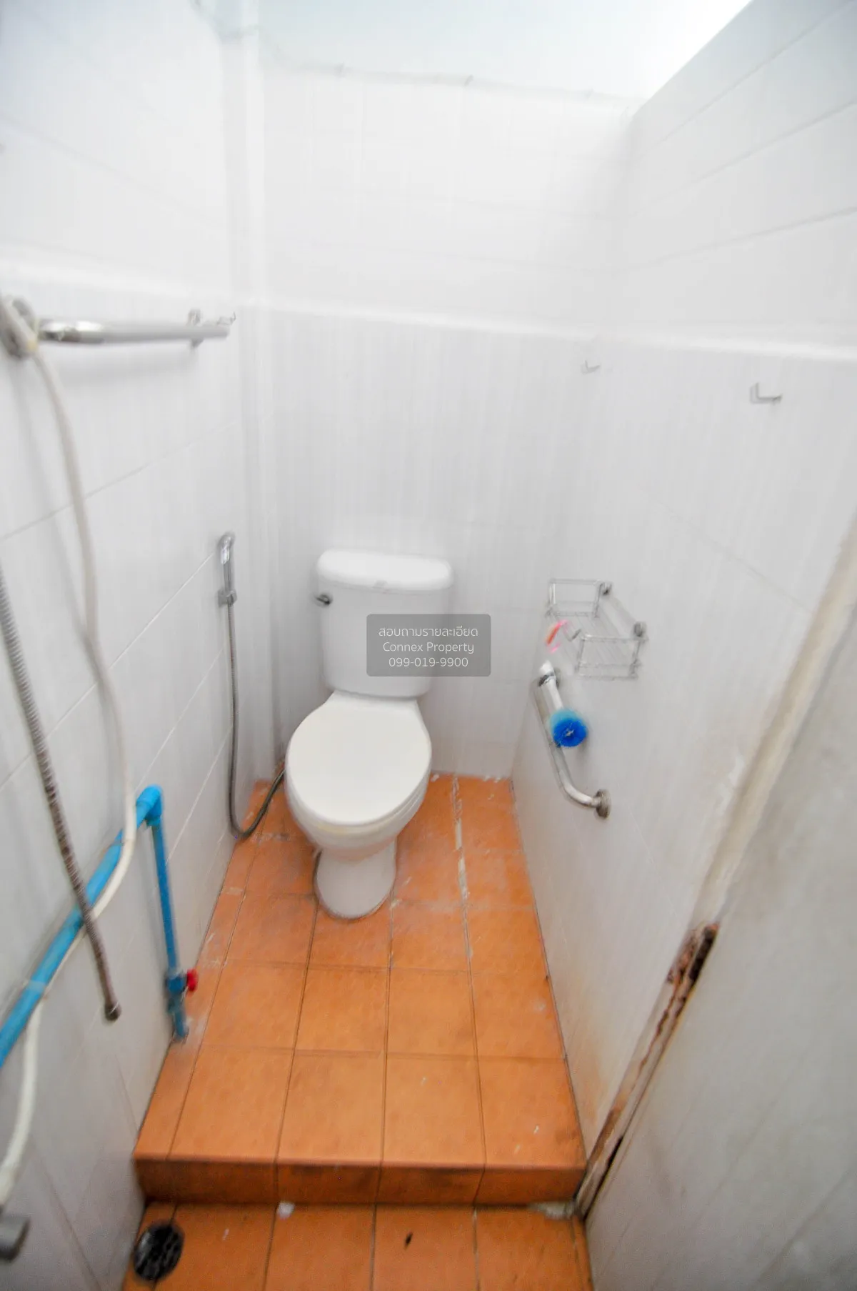 For Sale 3-story shophouse, Soi Inthamara , Sam Sen Nai , Phaya T