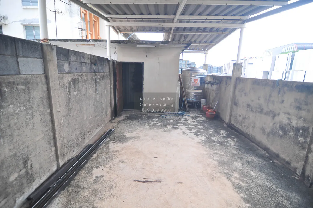 For Sale 3-story shophouse, Soi Inthamara , Sam Sen Nai , Phaya T