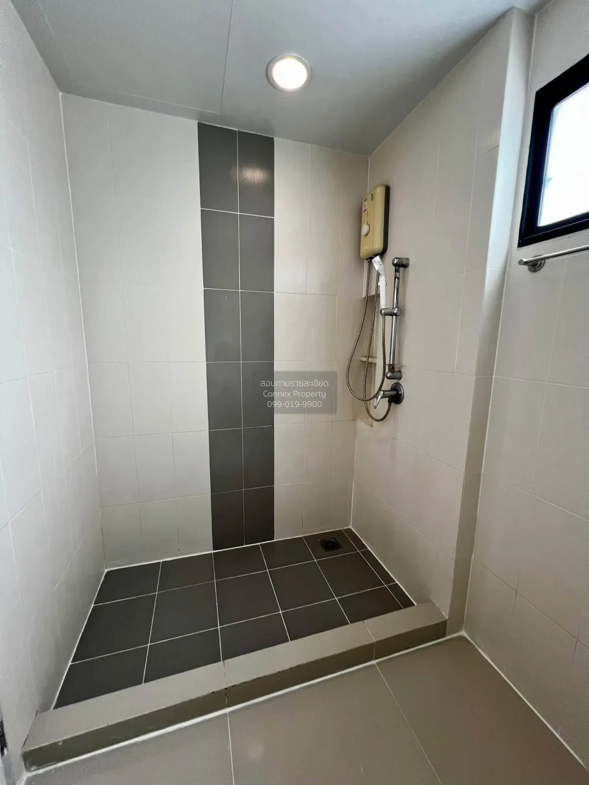 For Sale Townhouse/Townhome  , BAAN KLANG MUANG NGAMWONGWAN , cor