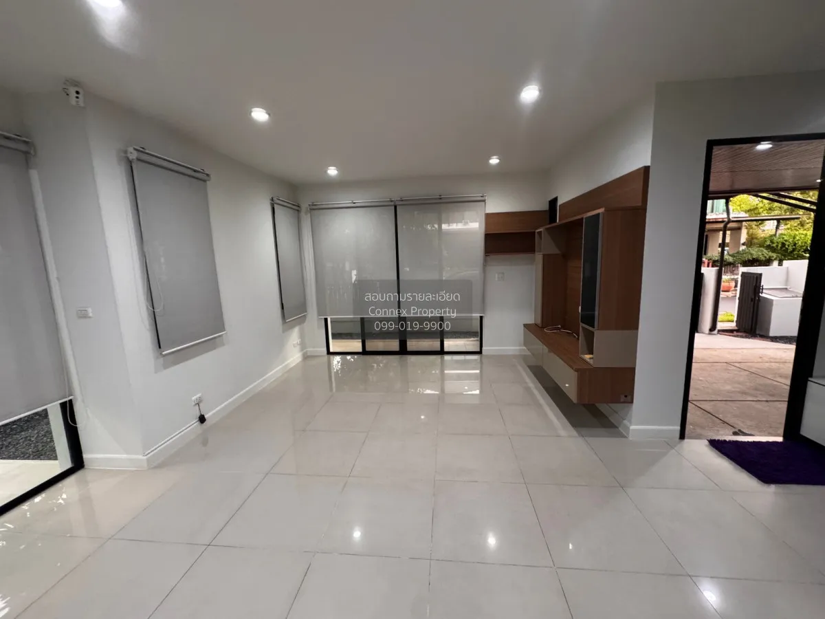 For Sale House , Lake View Park Wongwaen - Bangna , Dok Mai , Pra 3