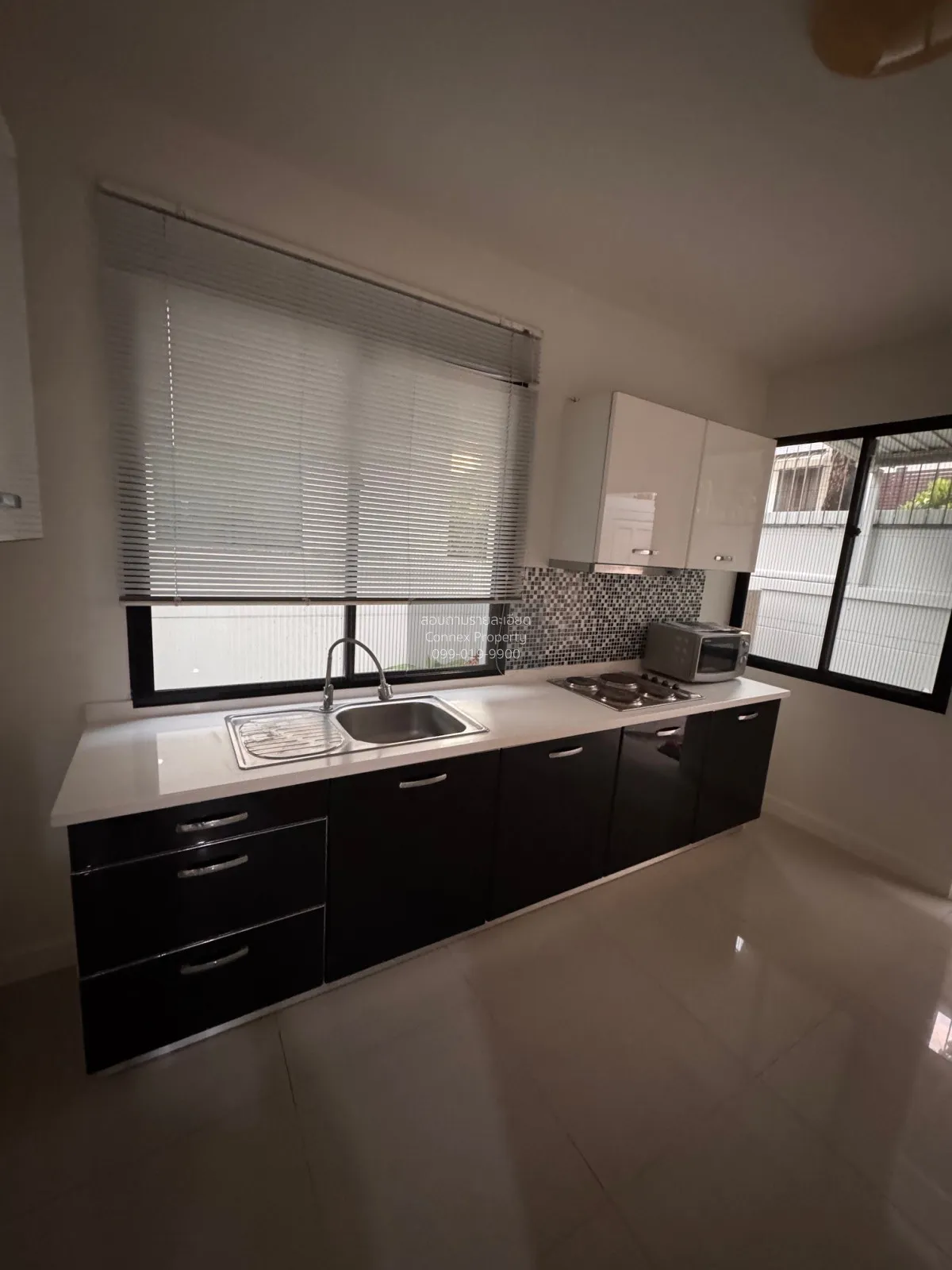 For Sale House , Lake View Park Wongwaen - Bangna , Dok Mai , Pra