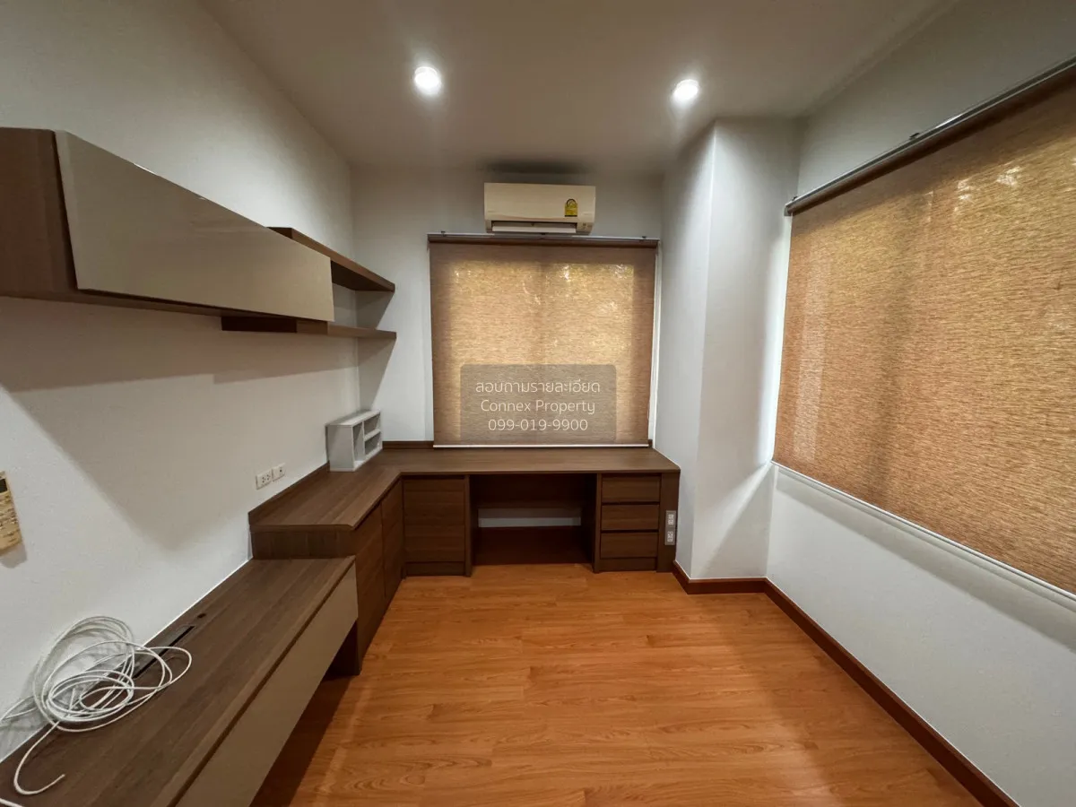 For Sale House , Lake View Park Wongwaen - Bangna , Dok Mai , Pra