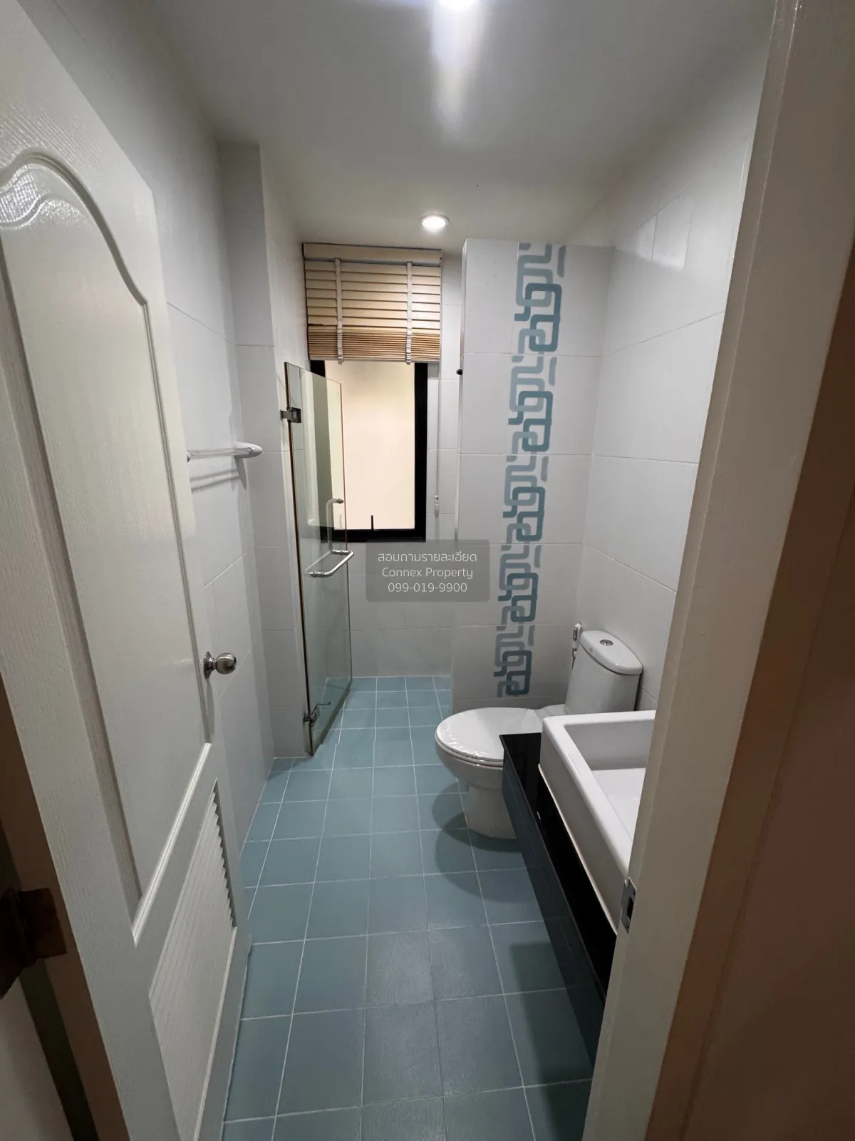 For Sale House , Lake View Park Wongwaen - Bangna , Dok Mai , Pra