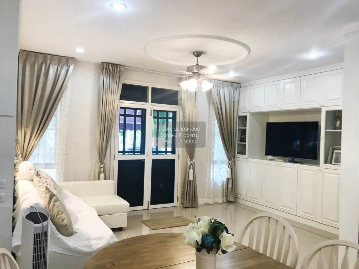 For Rent Townhouse/Townhome  , Leon Sukhumvit 62 , BTS-Bang Chak  2