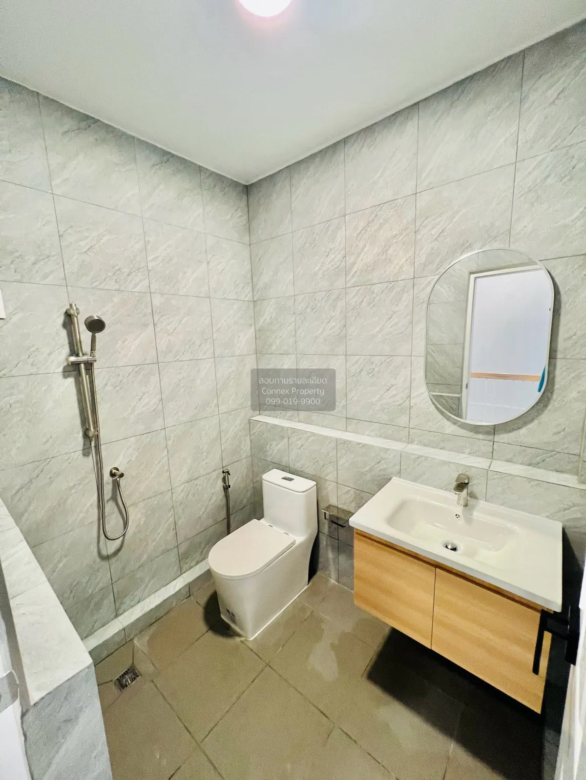 For Sale Townhouse Changwattana-pakkred22 , wide frontage , newly
