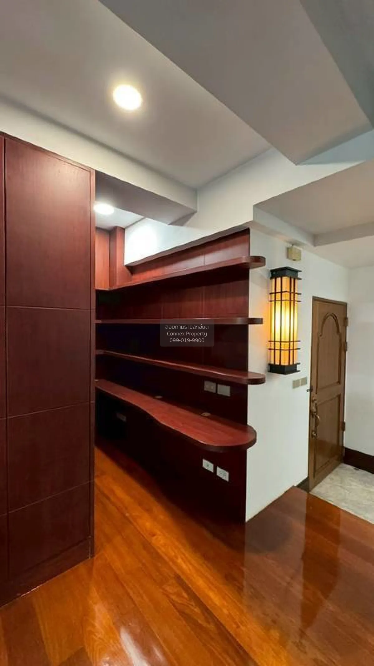 For Sale Condo , Asoke Tower , MRT-Phetchaburi , Khlong Tan Nuea 