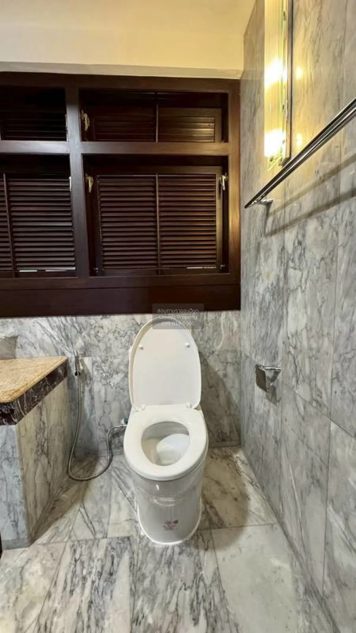 For Sale Condo , Asoke Tower , MRT-Phetchaburi , Khlong Tan Nuea 