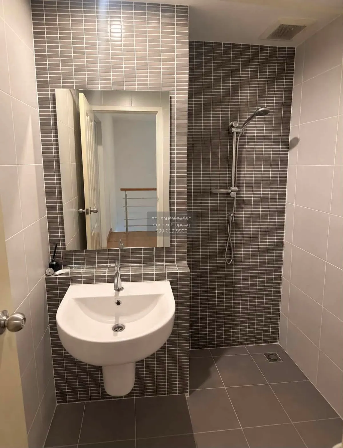 For Sale Townhouse/Townhome  , The Trust Ratchaphruek-Rattanathib