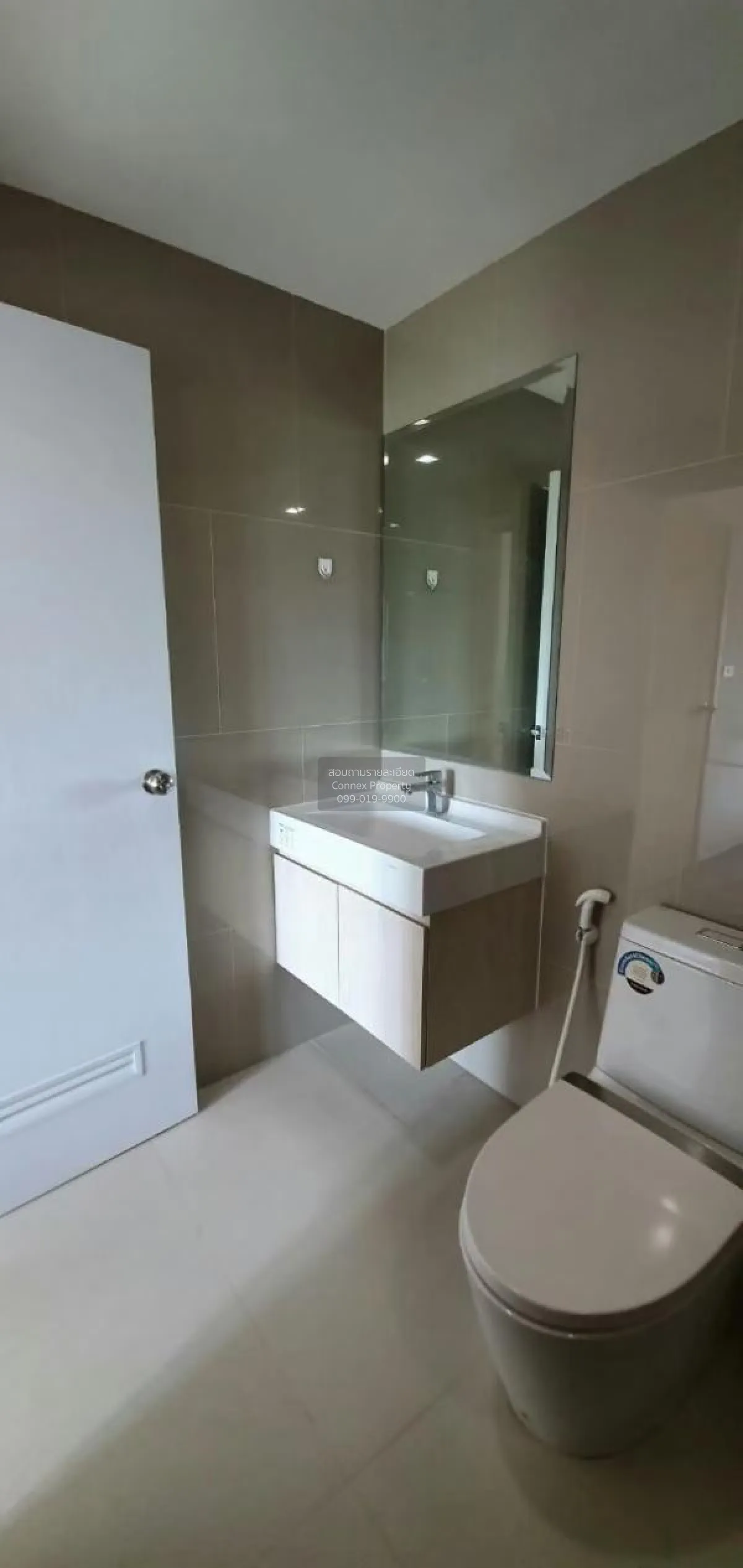 เช่าคอนโด  ริชพาร์ค @ ทริปเปิ้ล สเตชั่น ARL-หัวหมาก สวนหลวง เขต ส
