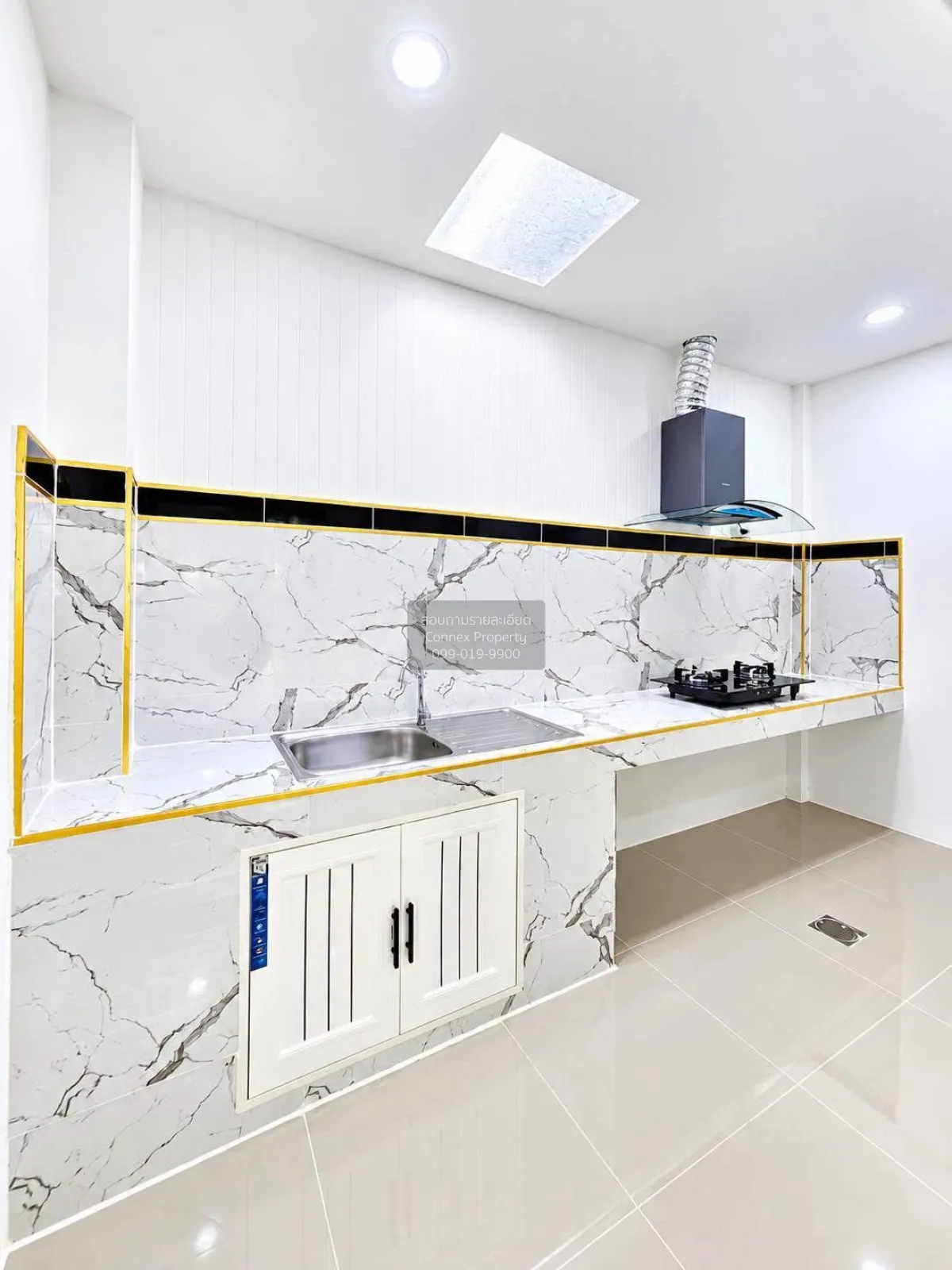 For Sale Townhouse/Townhome  , Baan Nakhon Thong Park View 3 , ne
