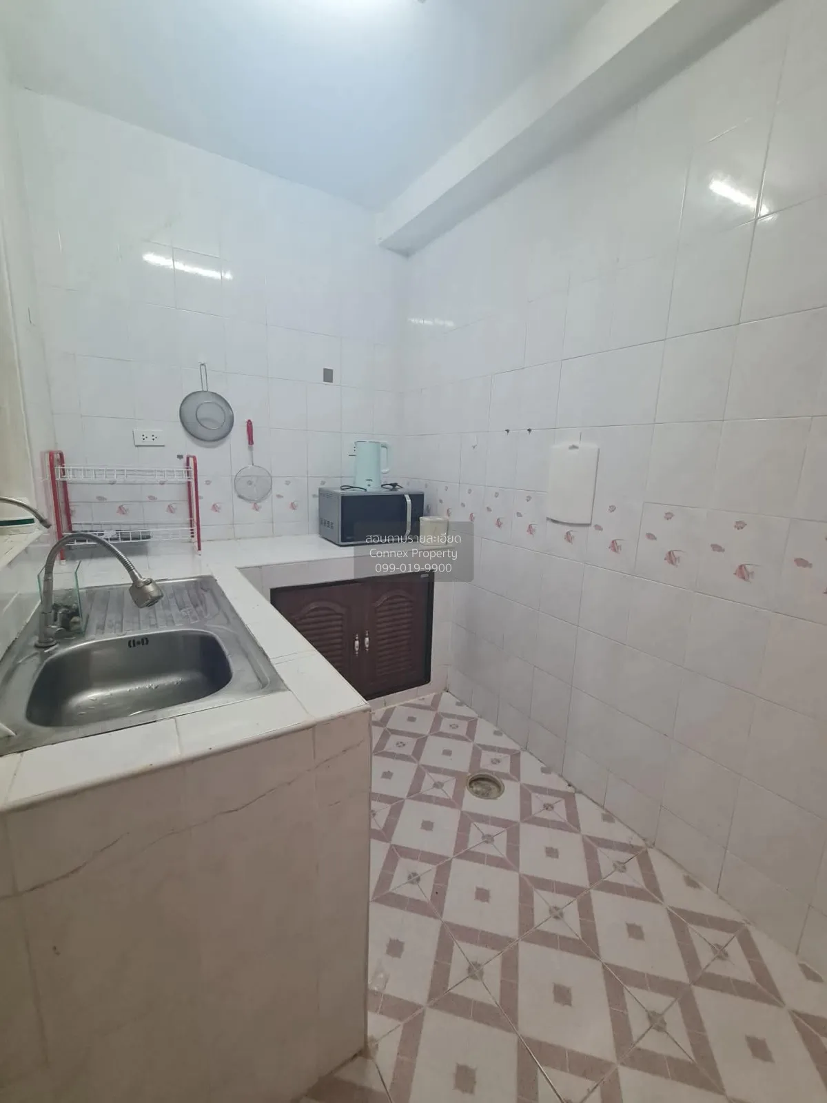 For Rent Townhouse/Townhome  , Dusit Buri - Phuket , Ratsada , Mu