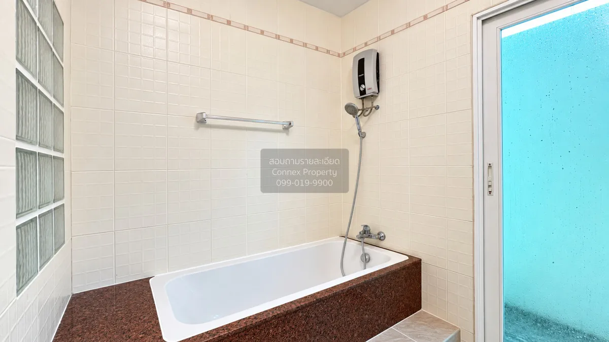 House for Sale at Perfect Place Rattanathibet – Beautiful Home in