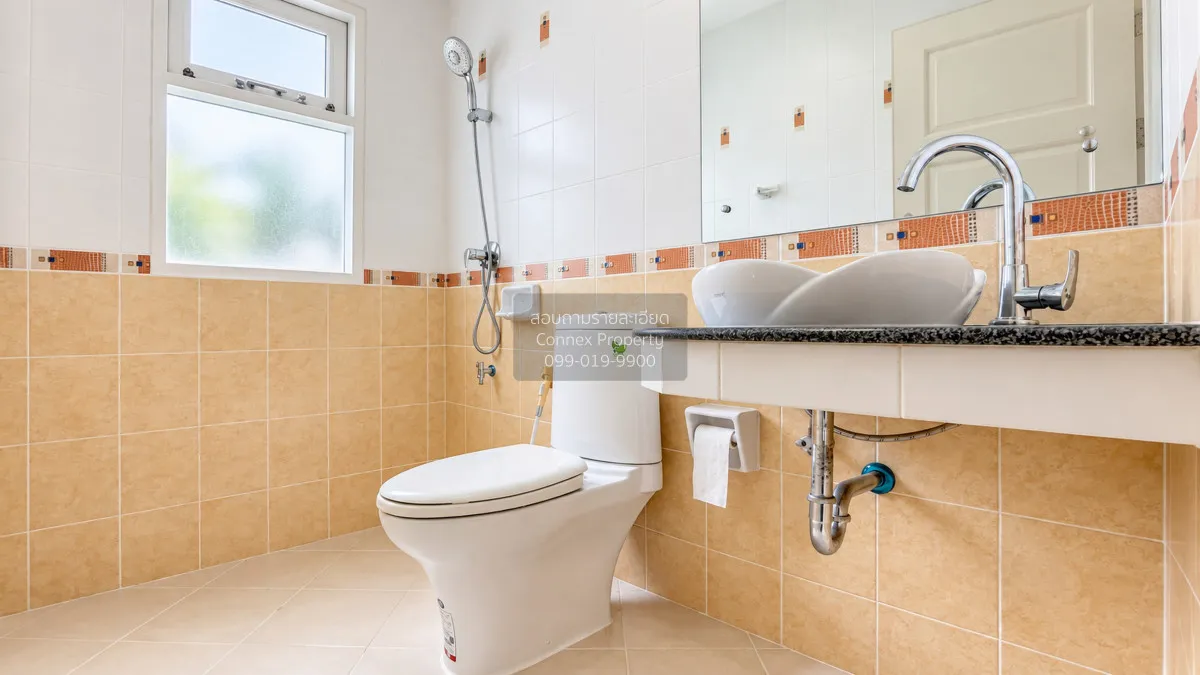 House for Sale at Perfect Place Rattanathibet – Beautiful Home in