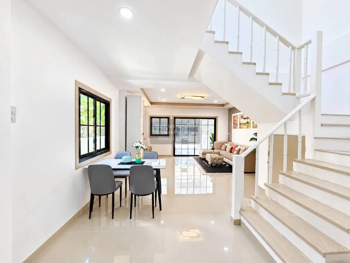 ขายทาวน์เฮ้าส์/ทาวน์โฮม  นิวเวิลด์วิลล์ ห้องมุม รีโนเวทใหม่ ละหาร