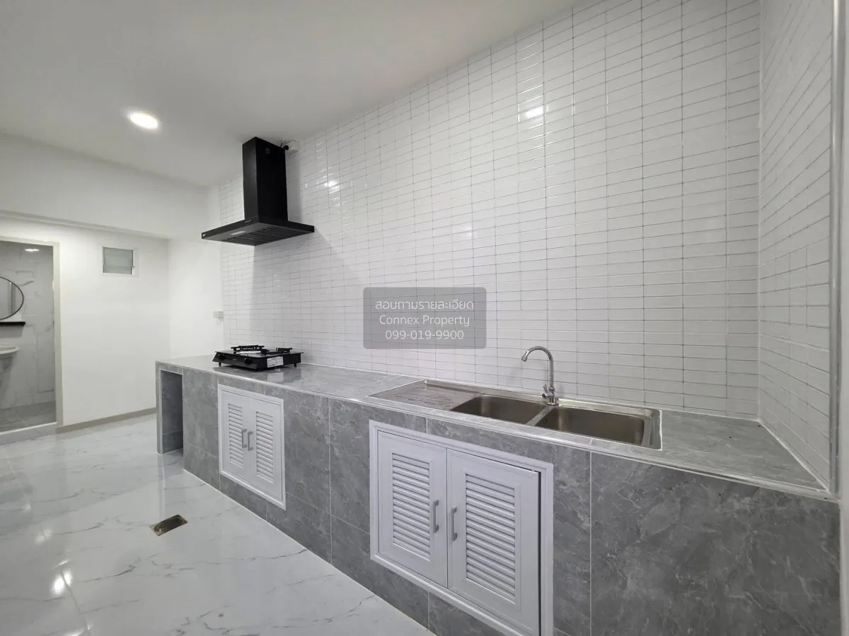 For Sale Townhouse/Townhome  , Baan Phrueksa 3 Bang Bua Thong , B