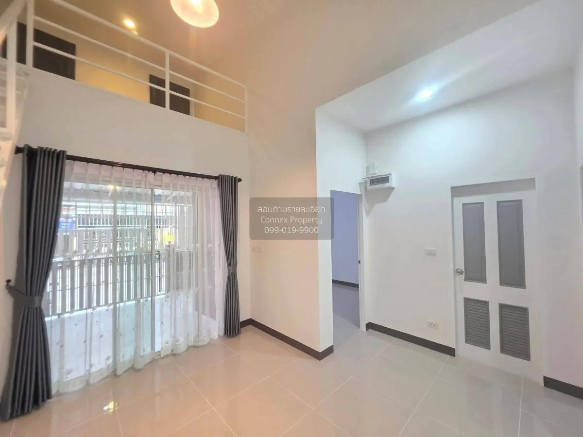 ขายทาวน์เฮาส์  ในคลองบางปลากด พระสมุทรเจดีย์ สมุทรปราการ CX-17708