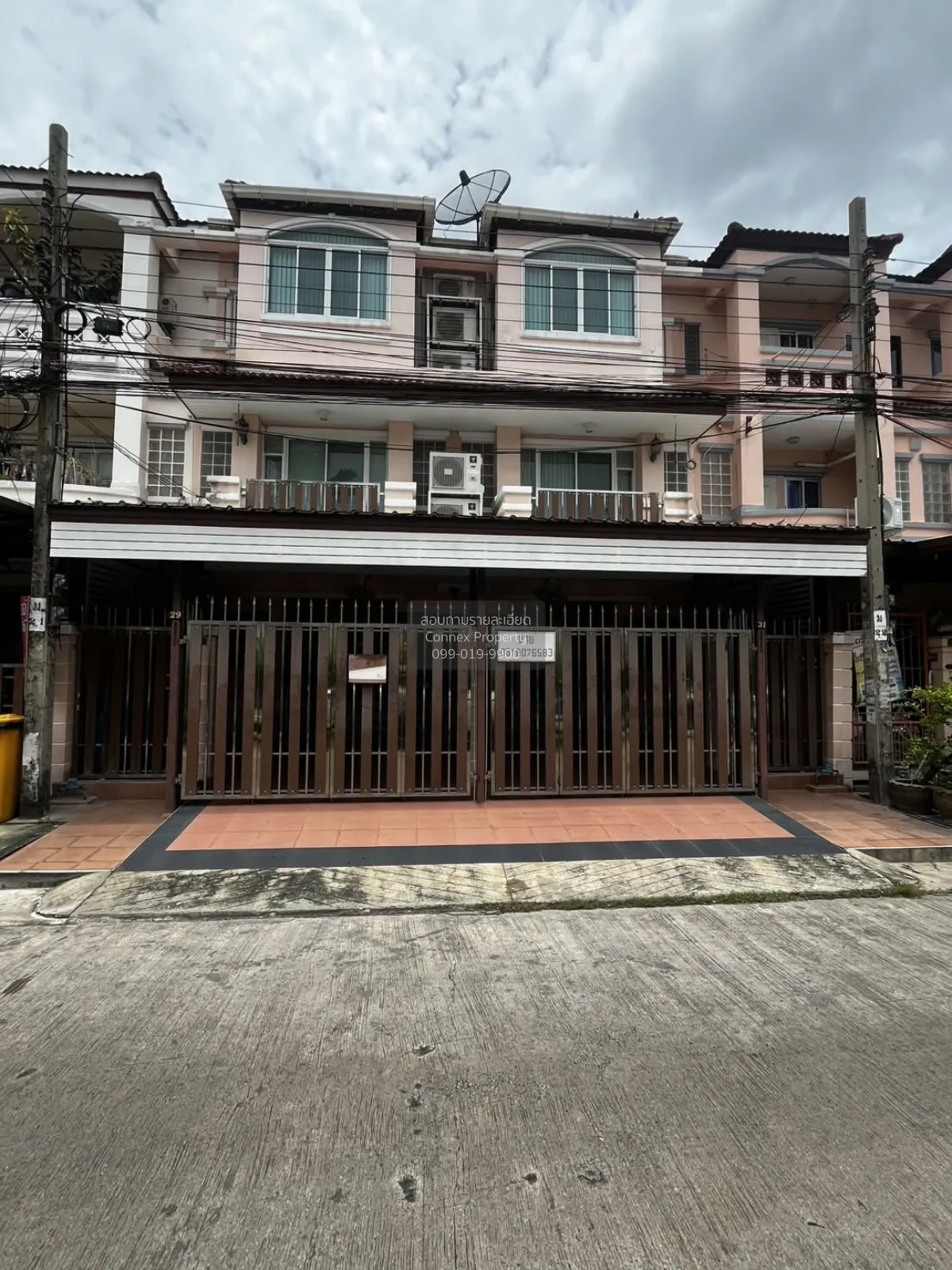 ขายทาวน์เฮ้าส์/ทาวน์โฮม  บ้านธนะสิน 9 รามอินทรา เขต คันนายาว กรุง 1