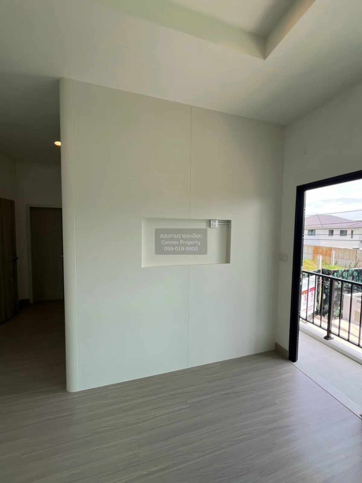 For Sale House , Supalai Park Ville Prachauthit-Suksawat , corner