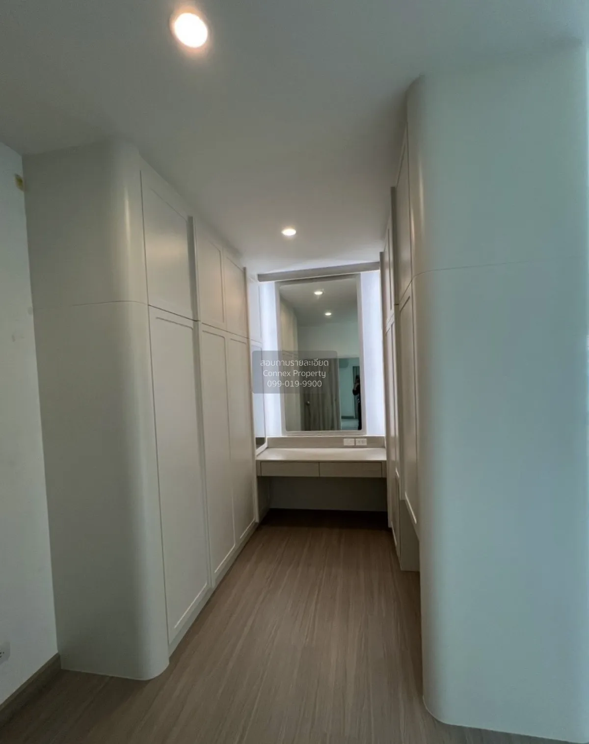 For Sale House , Supalai Park Ville Prachauthit-Suksawat , corner