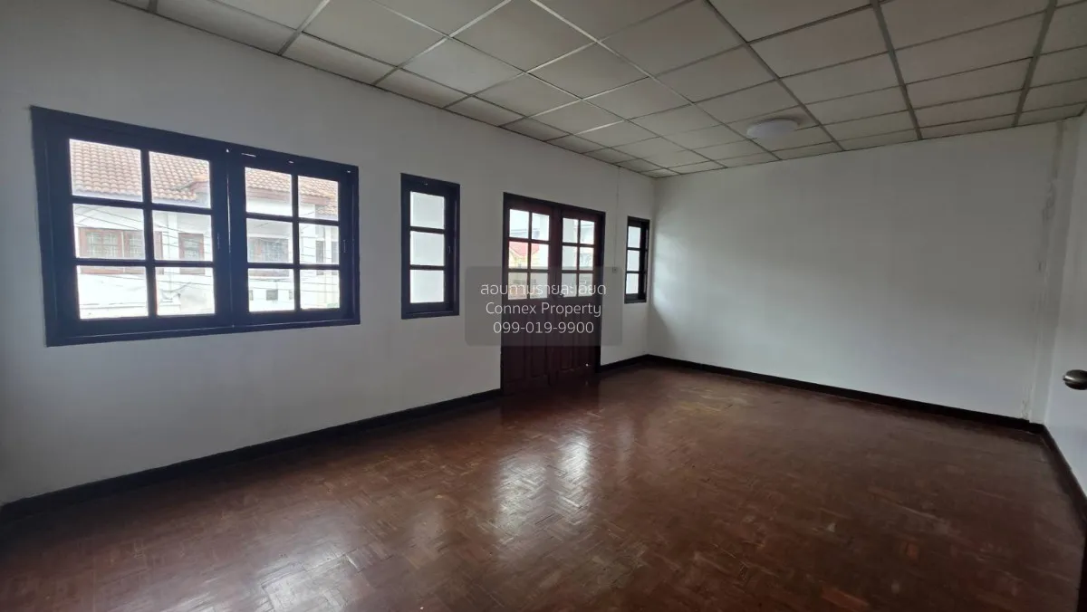 For Sale Townhouse/Townhome  , Siriwan-Chuan Chom Village Bang Kr