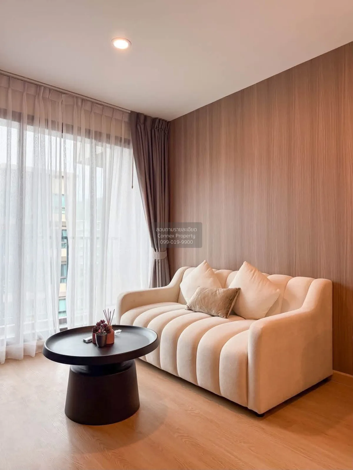 For Sale Condo , Zcape 3 , high floor , wide frontage , newly ren 1
