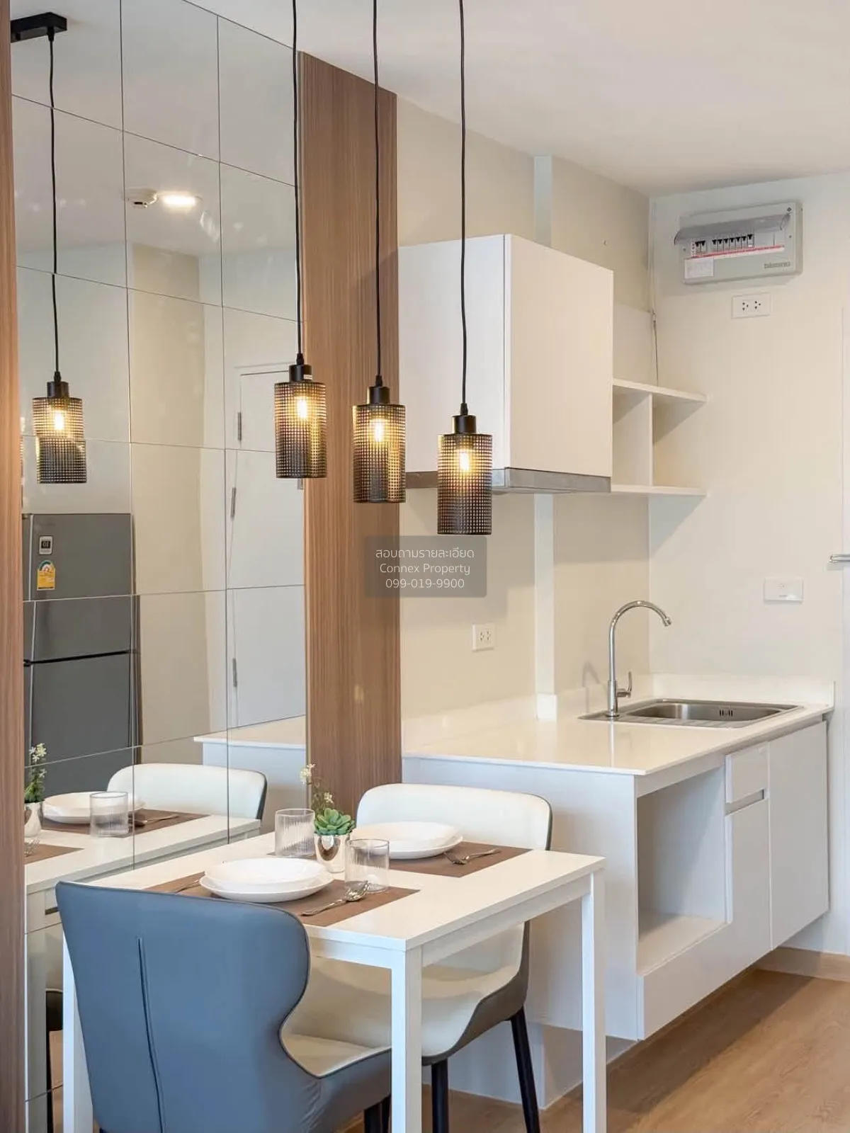 For Sale Condo , Zcape 3 , high floor , wide frontage , newly ren 3