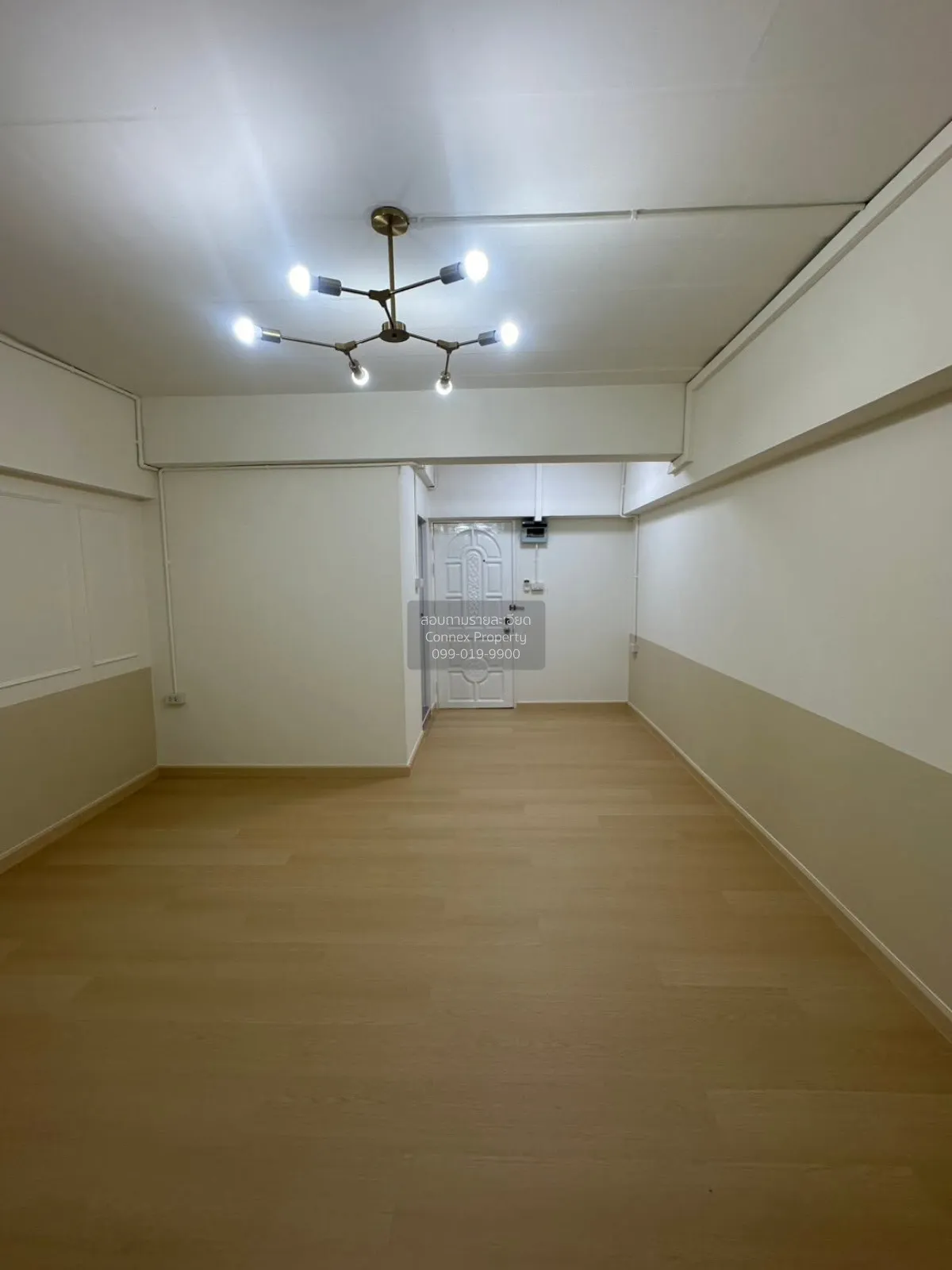 ขายคอนโด  แฟมิลี่ คอนโดมิเนียม BTS-สะพานควาย สามเสนใน เขต พญาไท ก 4