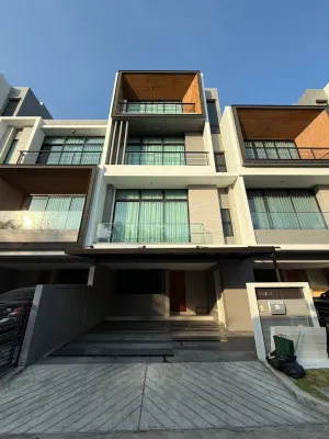 For Rent Townhouse/Townhome  , Nirvana DEFINE Srinakarin-Rama 9 , Saphan Sung , Saphan Sung , Bangkok , CX-177260