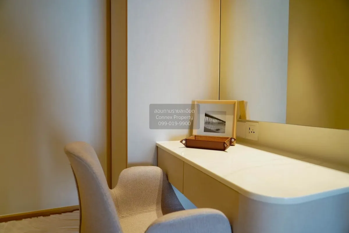 For Rent Condo , The Aqua , nice view , high floor , corner unit  1